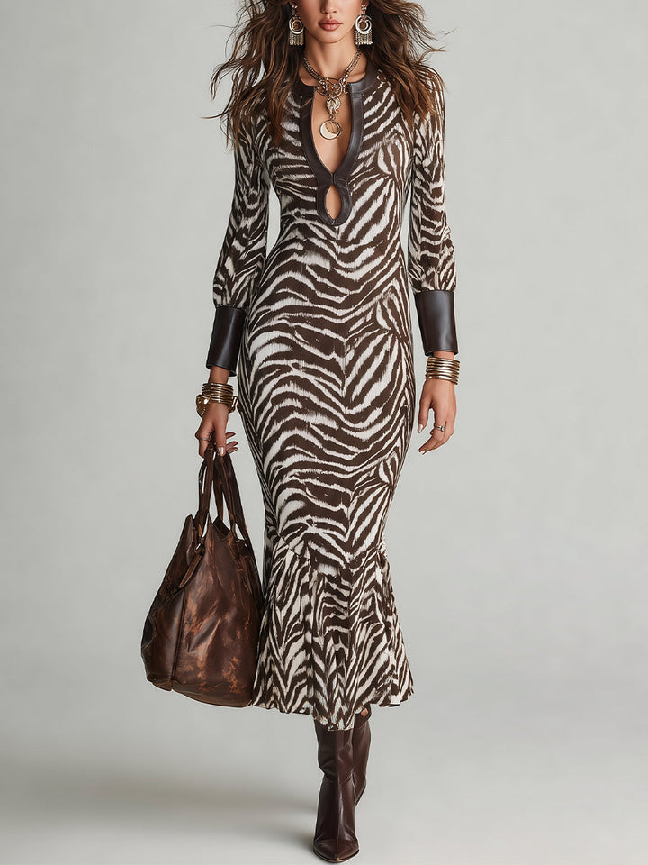 Alavine - Sculpted Sheath Dress